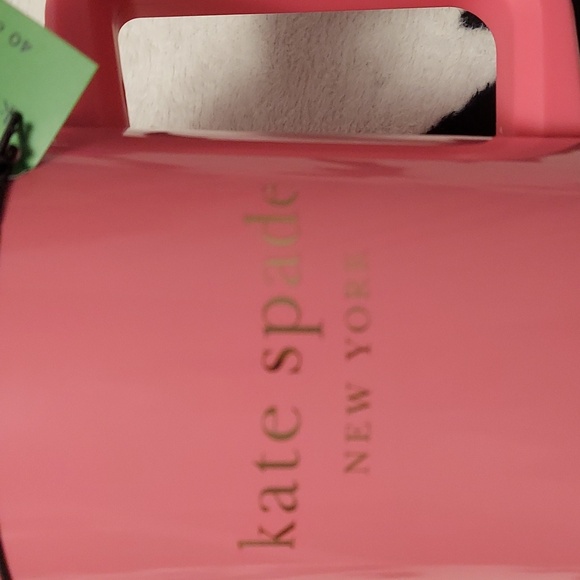 Kate Spade Pink Mug with Straw. 40 Oz - Picture 2 of 9